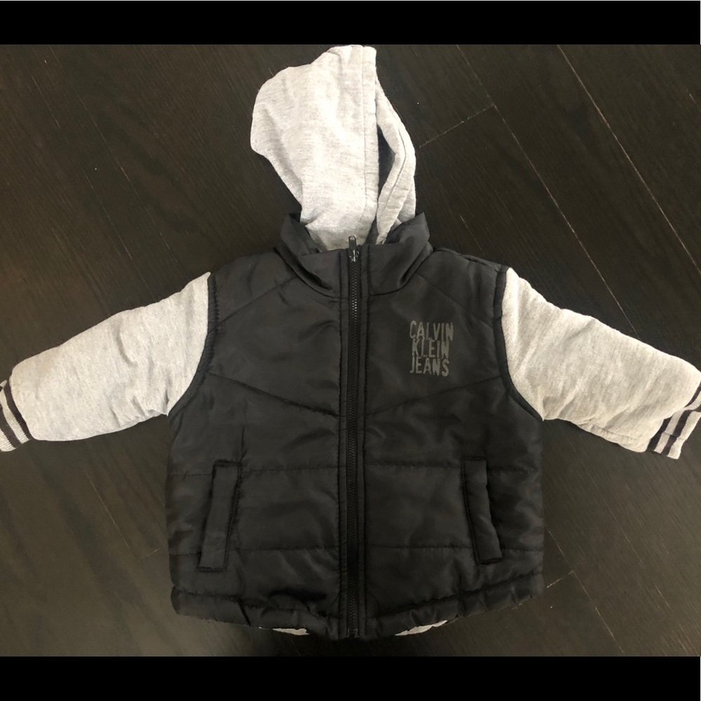 Calvin Klein sweatshirt and puffer combo 18M